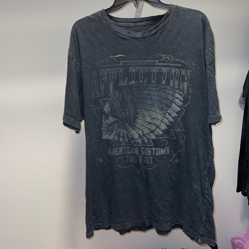 grey/ black faded affliction shirt